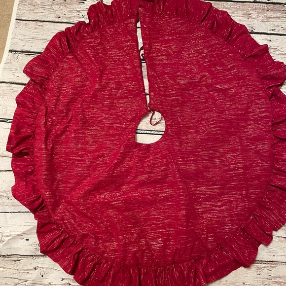 Christmas Tree Skirt - Picture 4 of 4